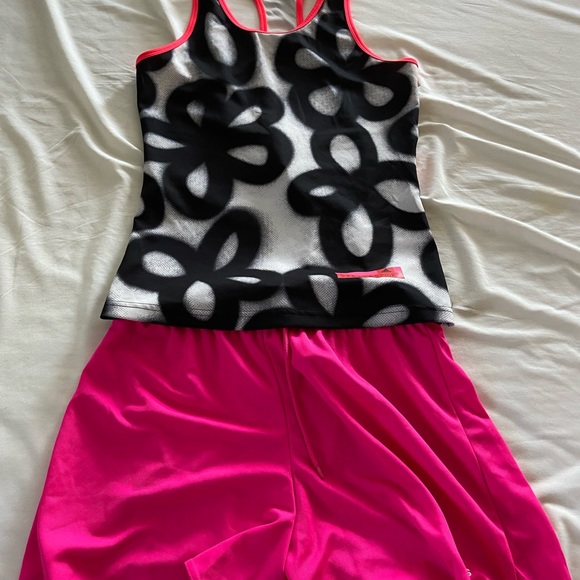 Adidas racer back tank and shorts - Picture 1 of 6